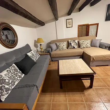 Casa Laguau Holiday home