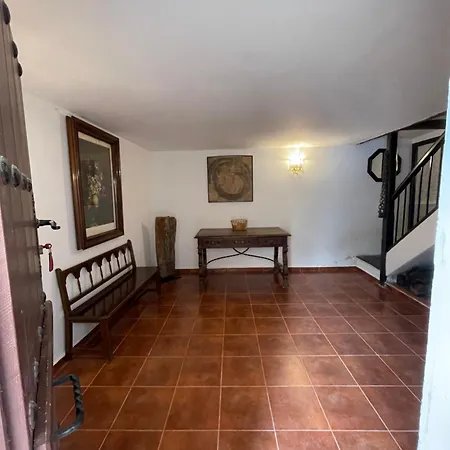 Casa Laguau Aguero (Aragon)