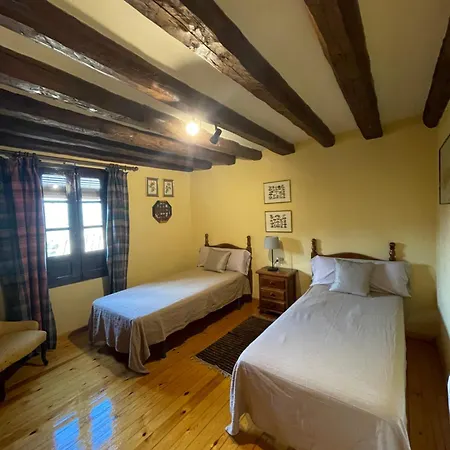 Casa Laguau