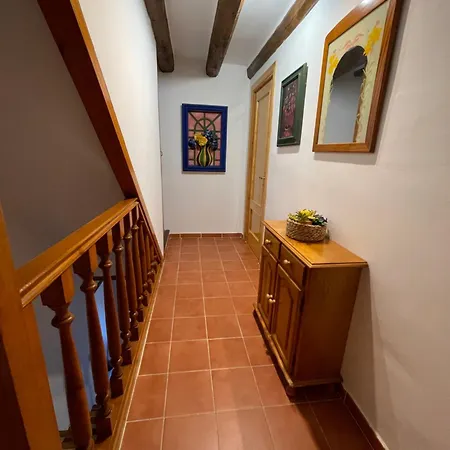 Casa Laguau Aguero (Aragon)