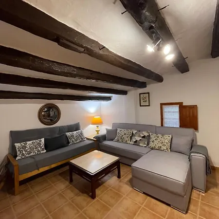 Casa Laguau