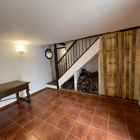Casa Laguau Holiday home *
