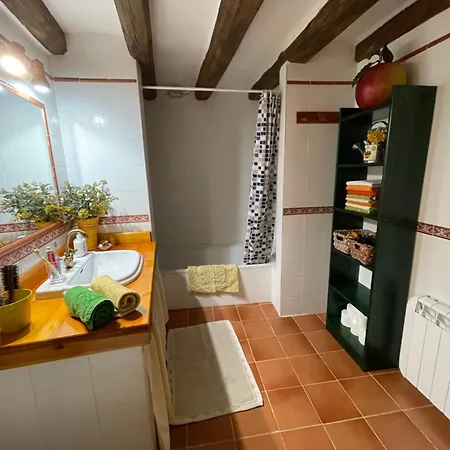 Casa Laguau Aguero (Aragon)